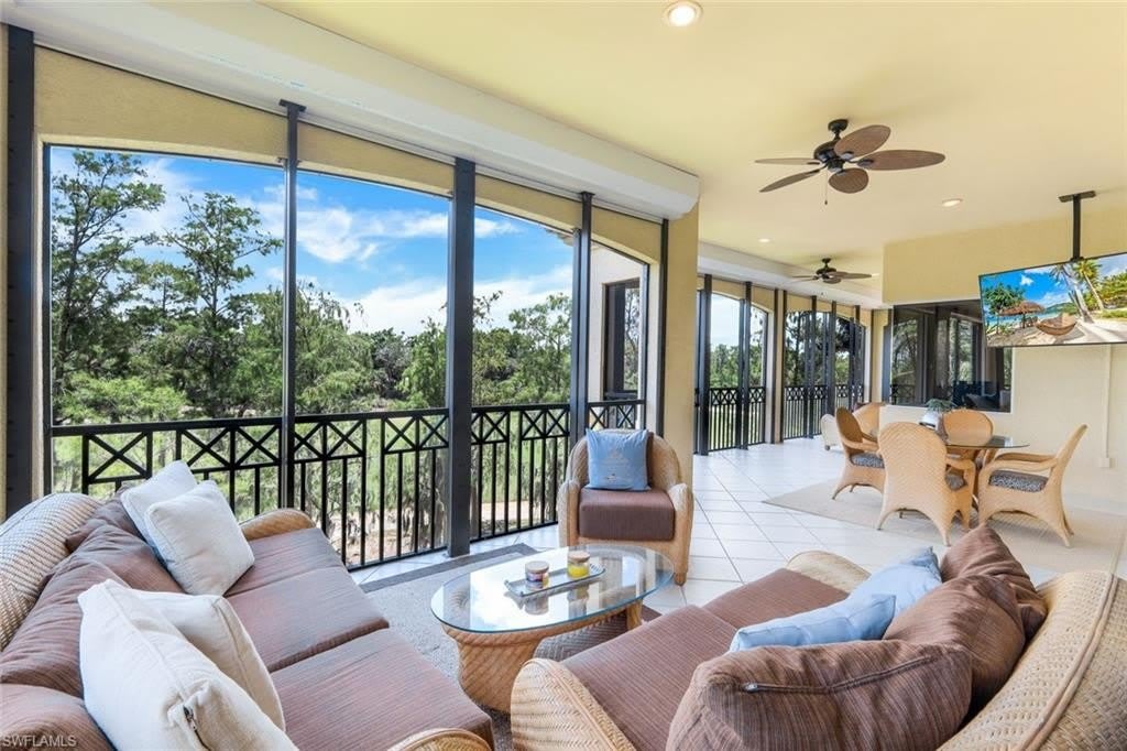 2826 Tiburon Blvd E – photo 3