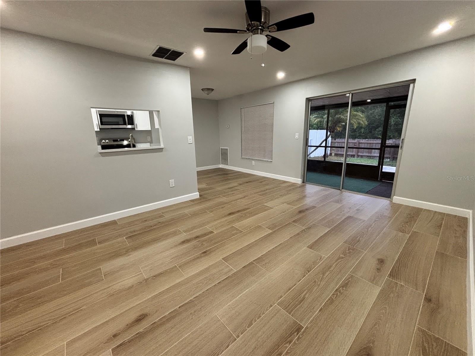 14025 Village View Drive – photo 2