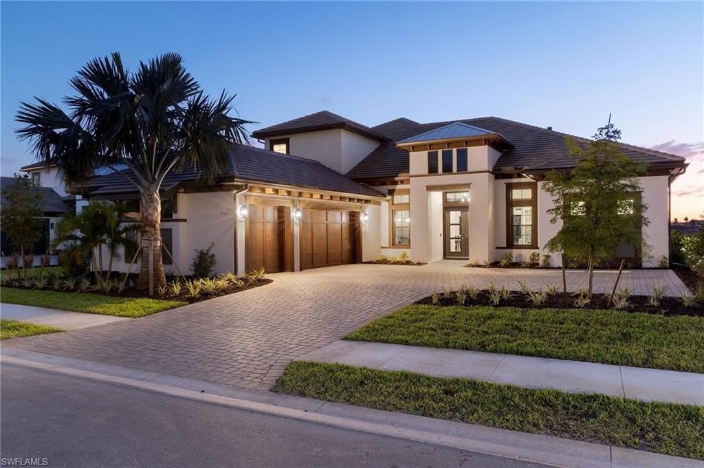15429 Turin Dr – photo 1