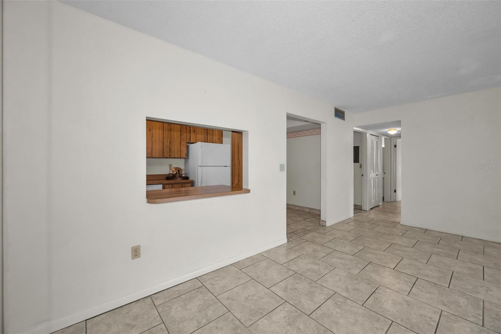 2687 PINE RIDGE Way S – photo 5
