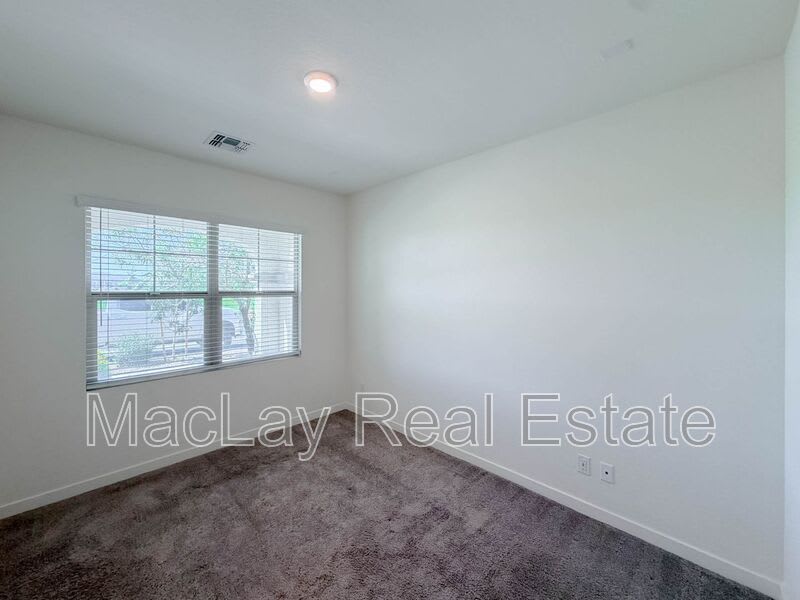 4061 E Pony Ln – photo 5