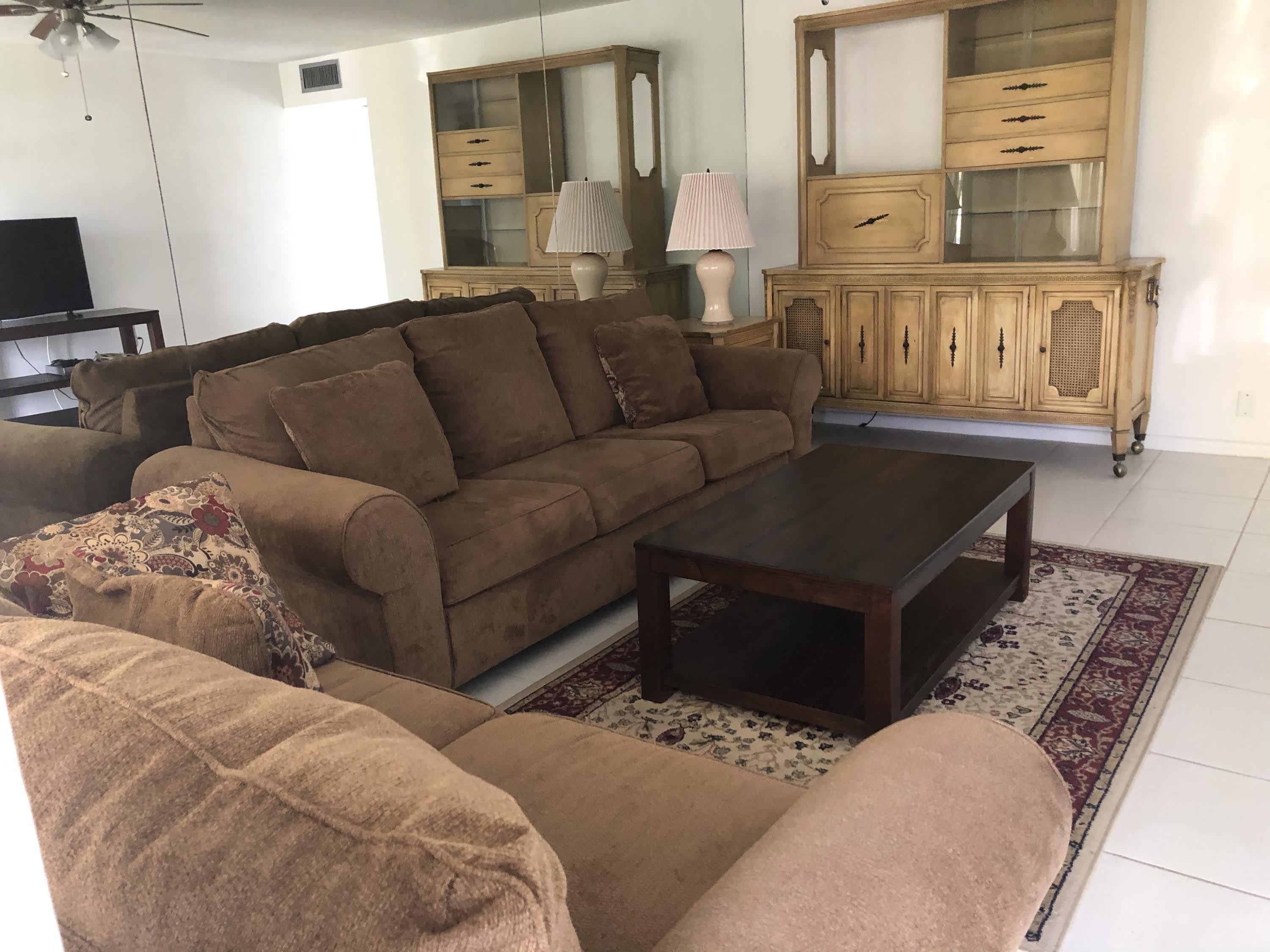 133 Cambridge F – photo 1