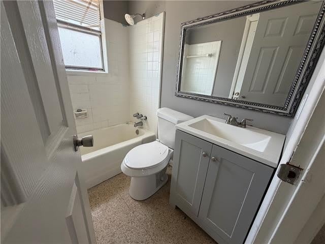 1209 EDENBORN Avenue – photo 5