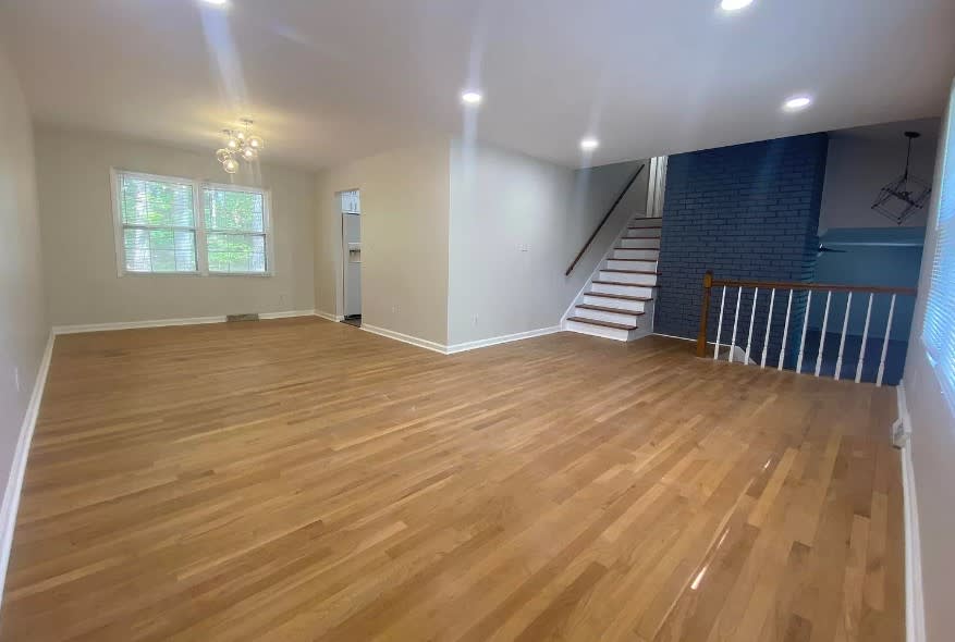 8033 Navios Drive Southeast – photo 3