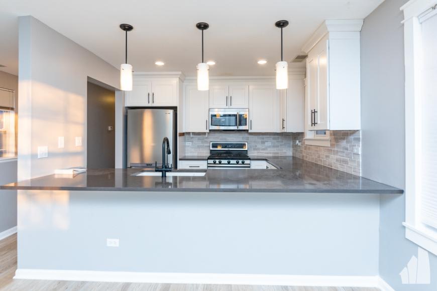 1471 North Larrabee – photo 2