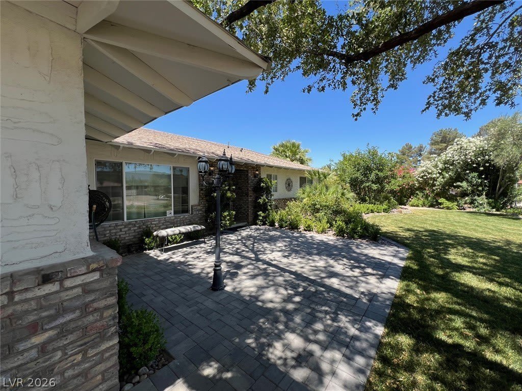 3310 W Mardon Avenue – photo 2