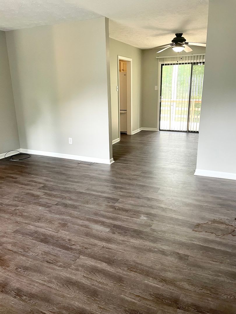 Gorgeous 3 Bedroom 2 5 Bath Home In Farragut School District – photo 3