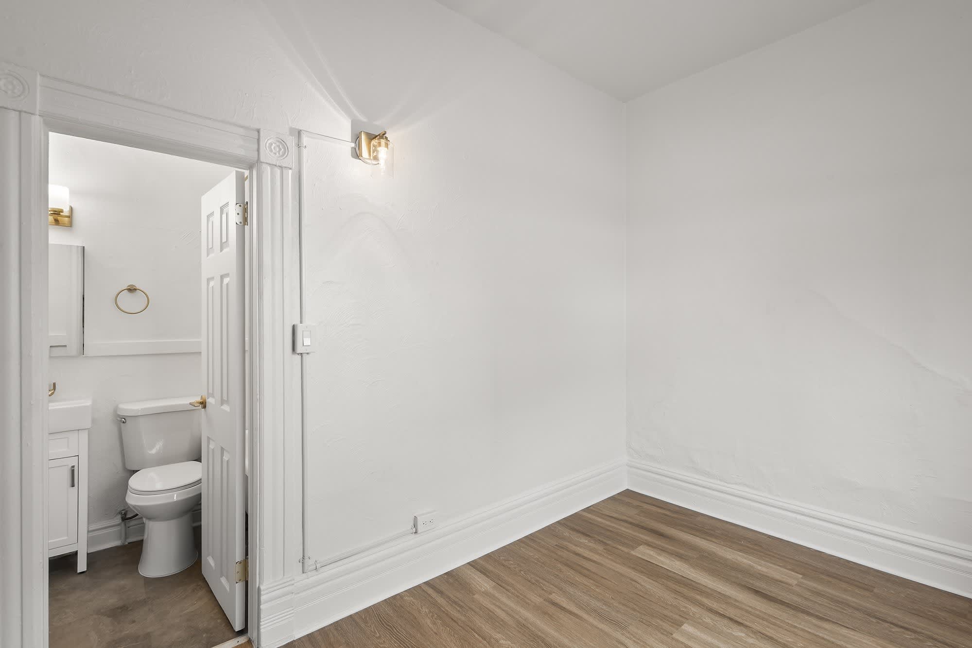 1325 Corona – photo 5