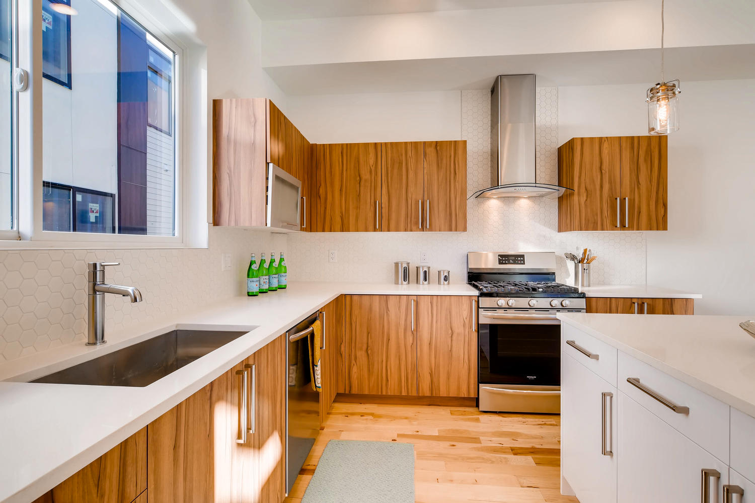 2258 W Powers Ave – photo 4