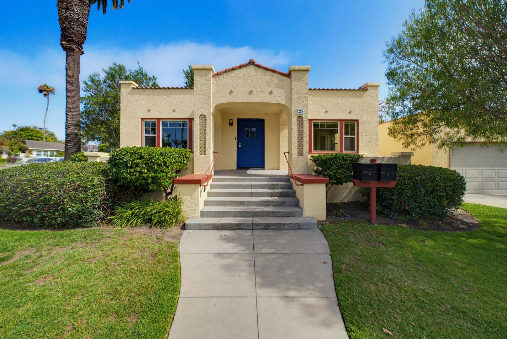 828 11th Street – photo 2