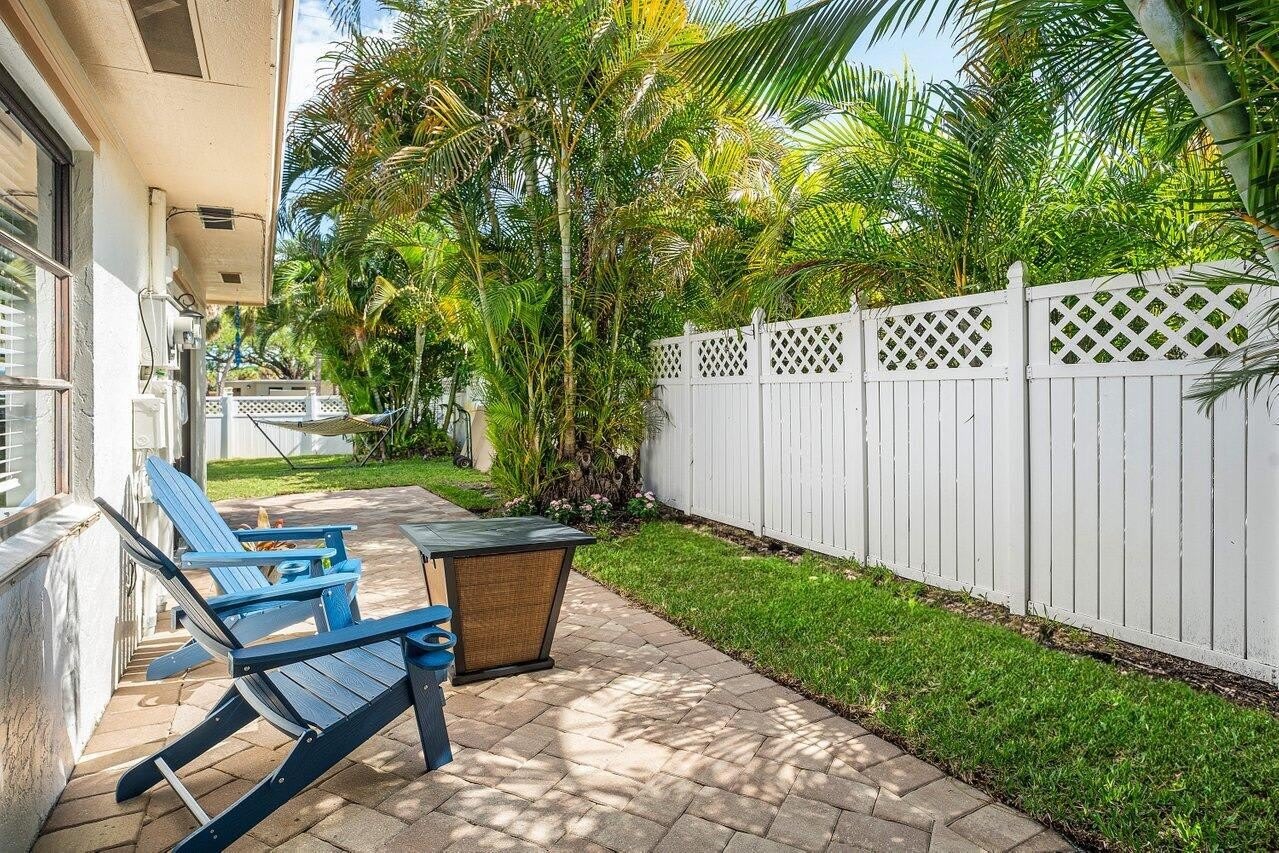 2103 N Palm Circle – photo 4