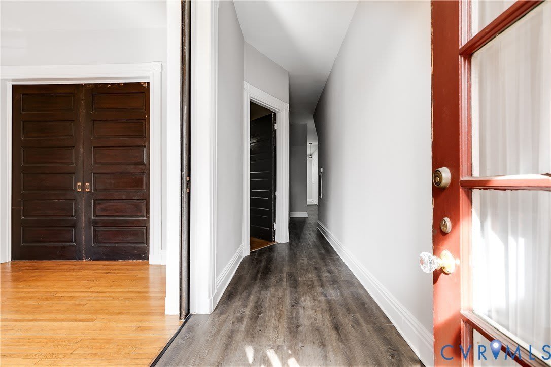 402 Stuart Circle – photo 3