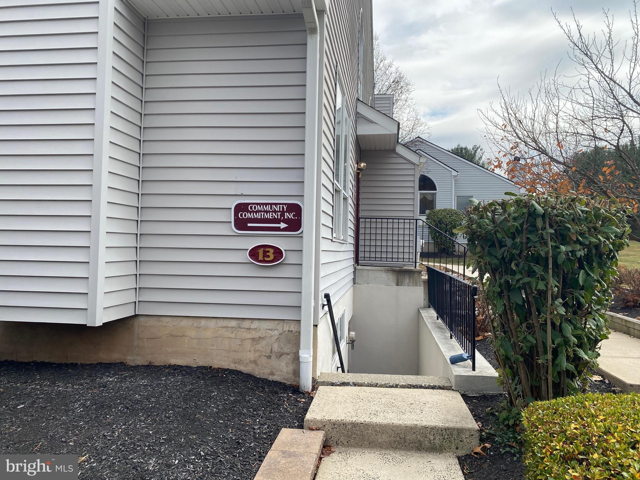 252 W SWAMP Road – photo 2
