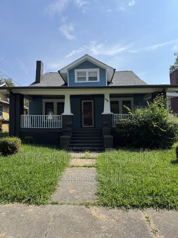 2428 Linden Ave – photo 1