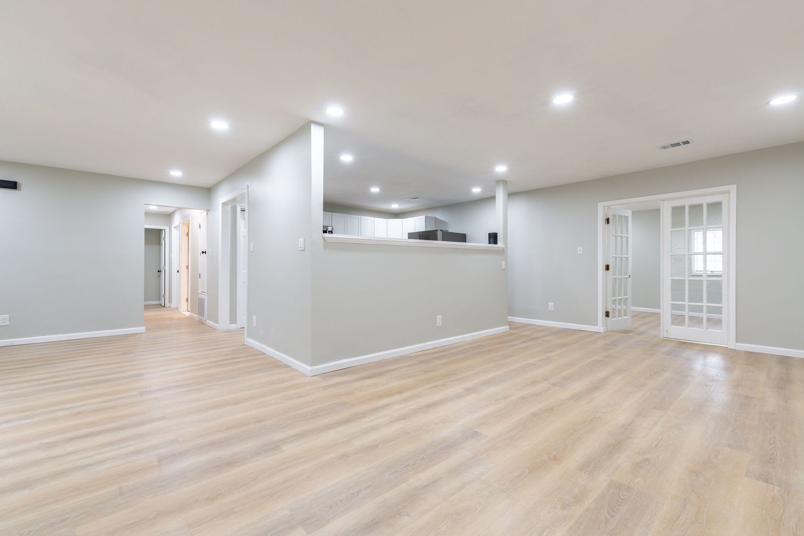 Stone Mountain 3 Bed 2Ba Gem – photo 5
