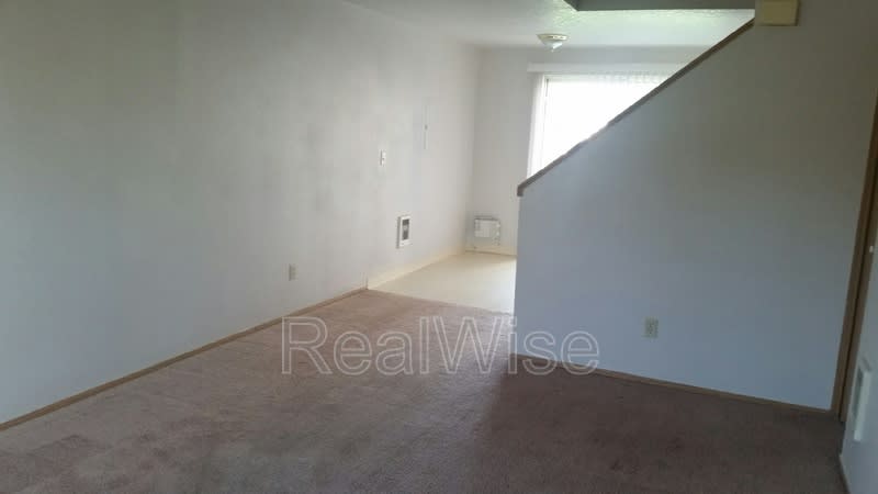 2933 SE 38th Court – photo 5