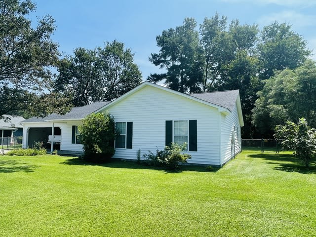 203 Devonshire Drive – photo 5