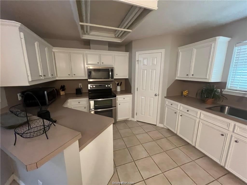 3742 Chantal Circle – photo 3