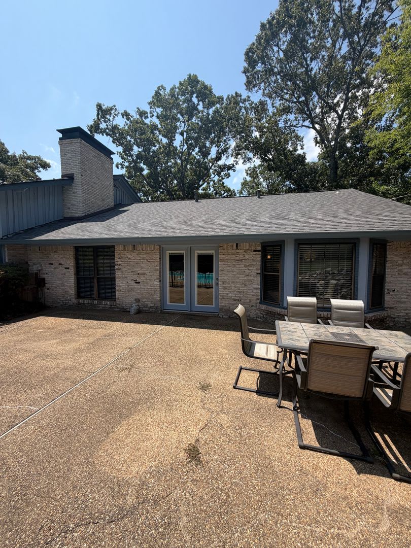 Rare Opportunity to Lease in Shady Valley – photo 3