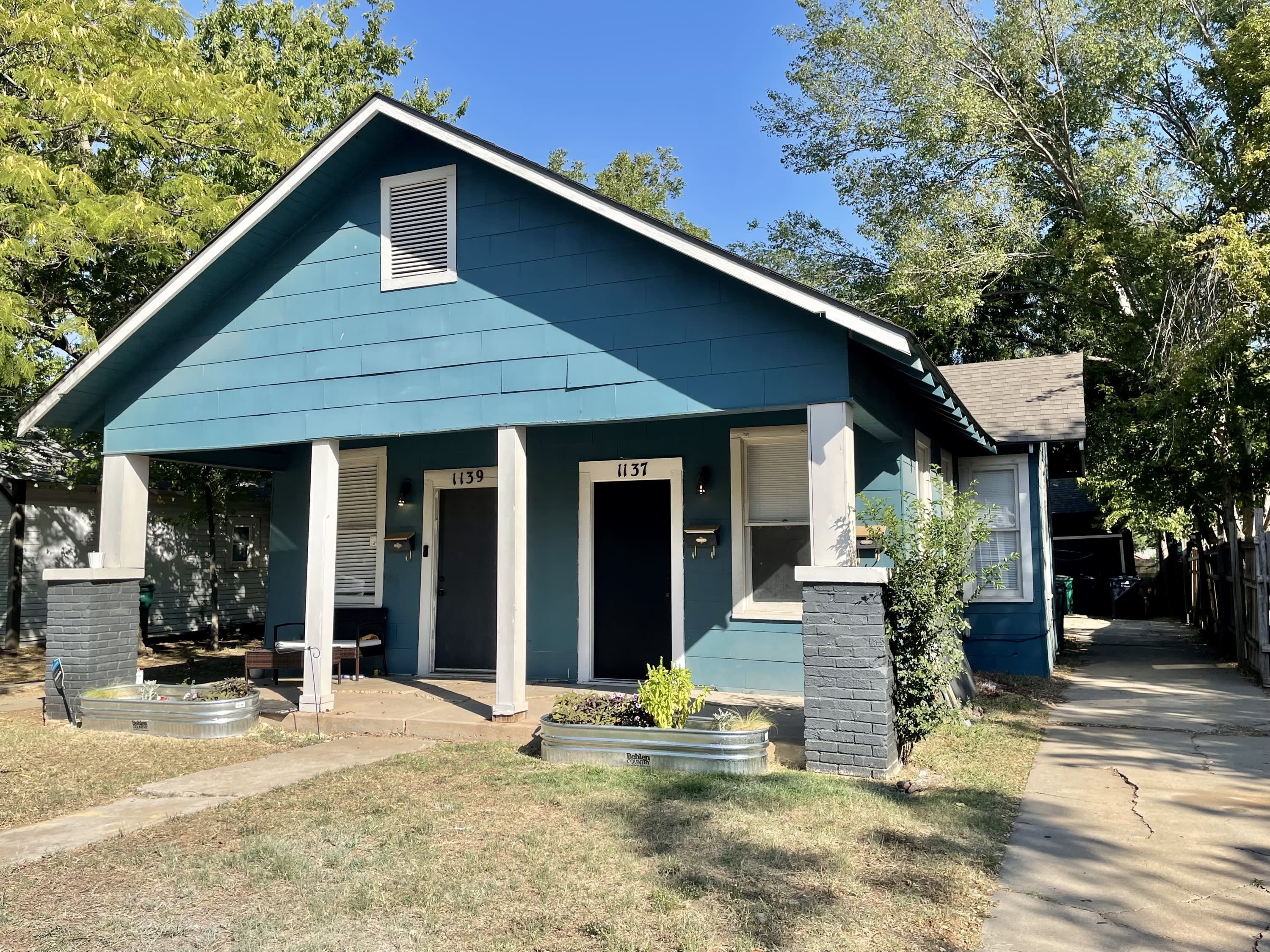 1137 Northwest 44th Street – photo 1