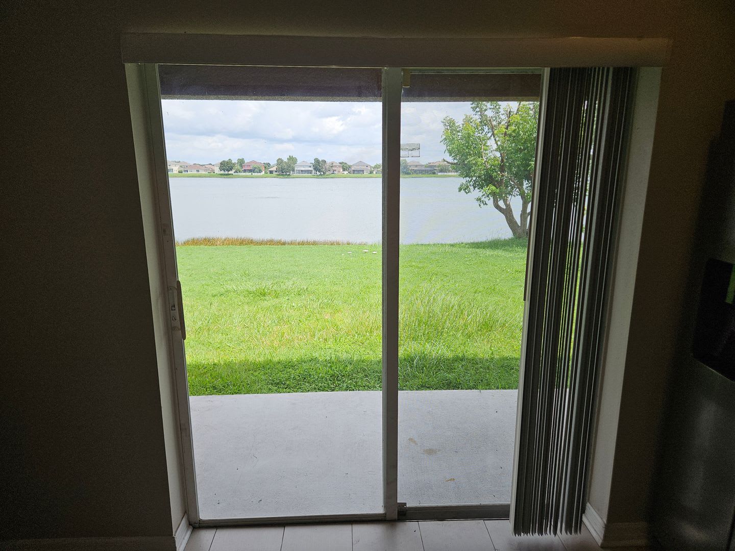 Lake View 3-Bedroom Home with No Rear Neighbors – photo 2