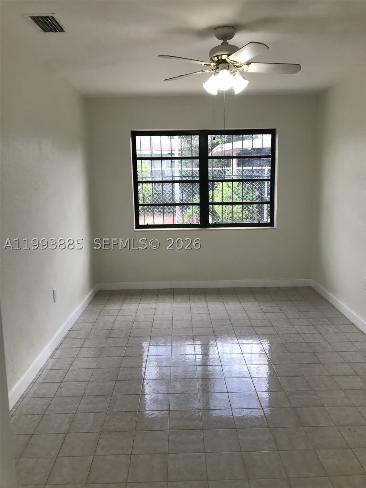 2362 NW 34th St – photo 4