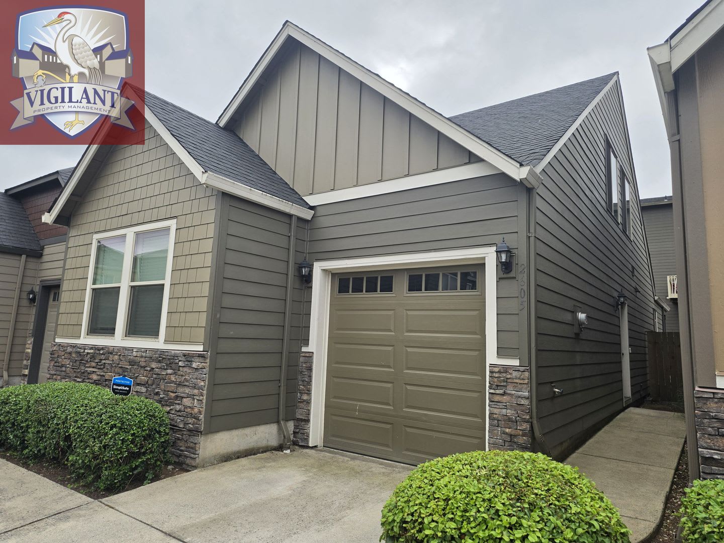 Amazing 3 Bedroom Home – photo 1