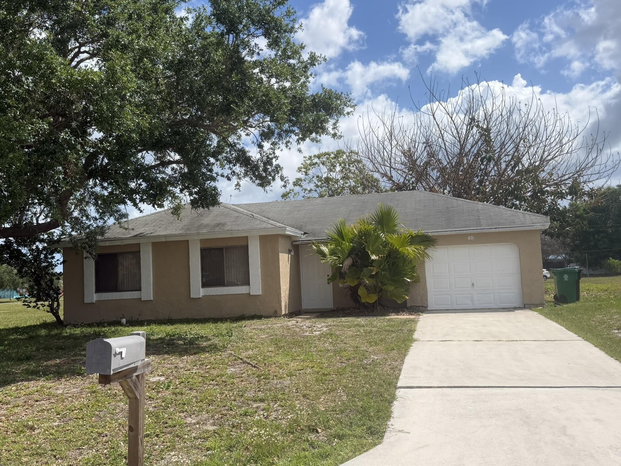 1131 SE Parrish Court – photo 1