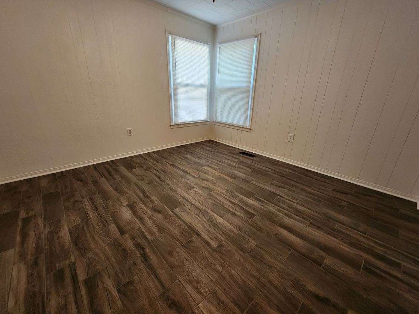 8612 Westwood Avenue – photo 3