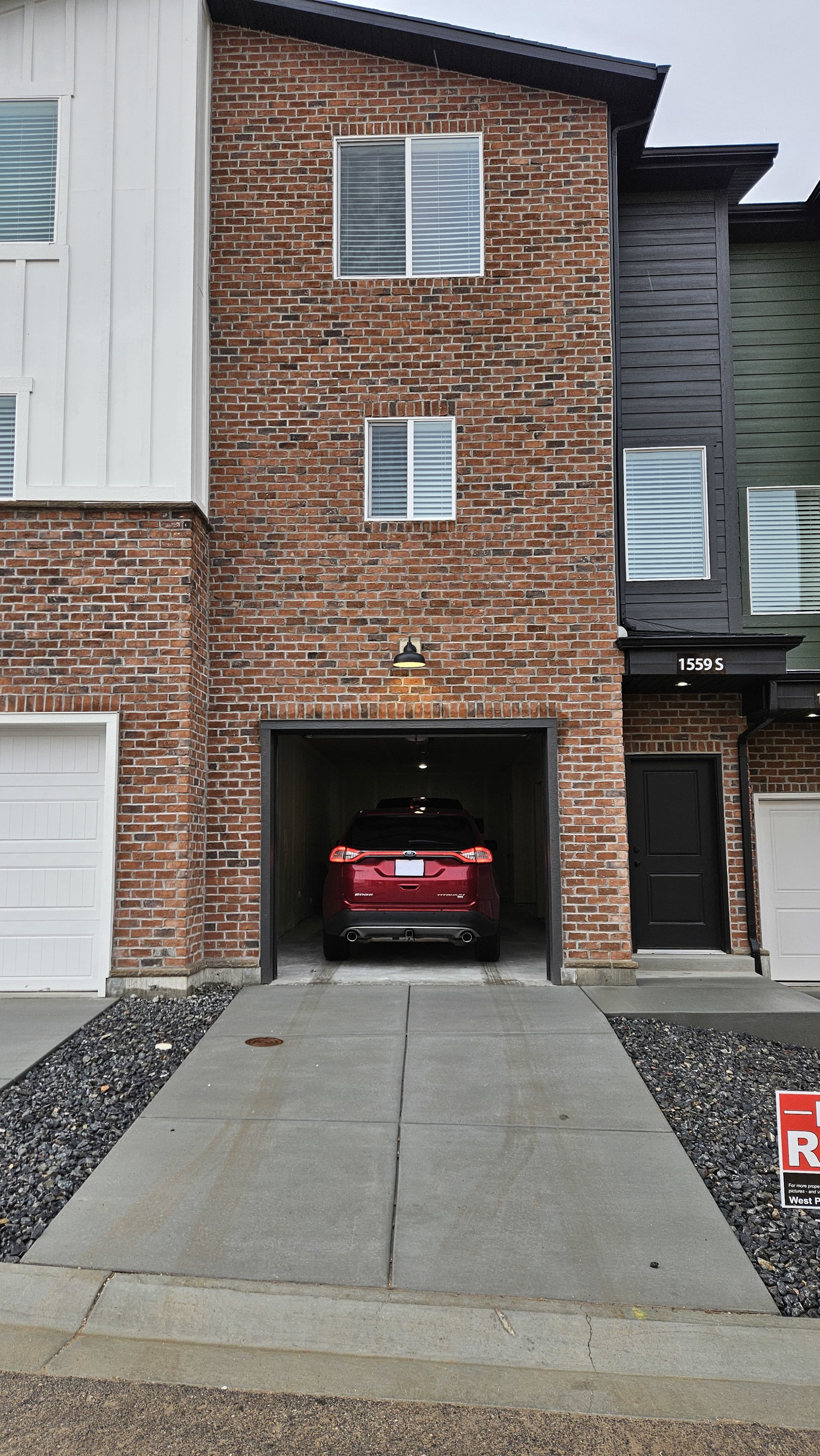 1559 S 150 W – photo 2