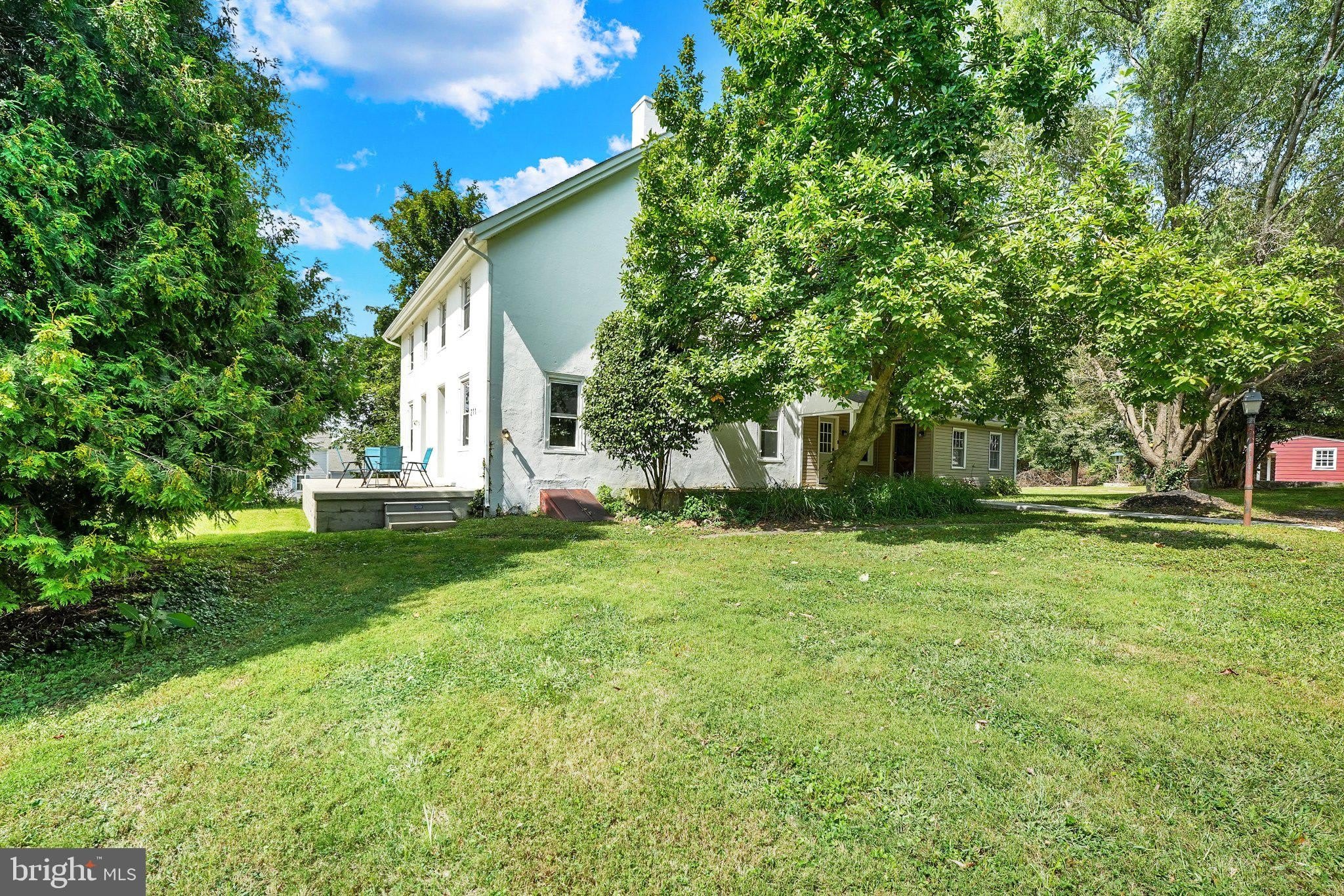 211 GALE Lane – photo 2