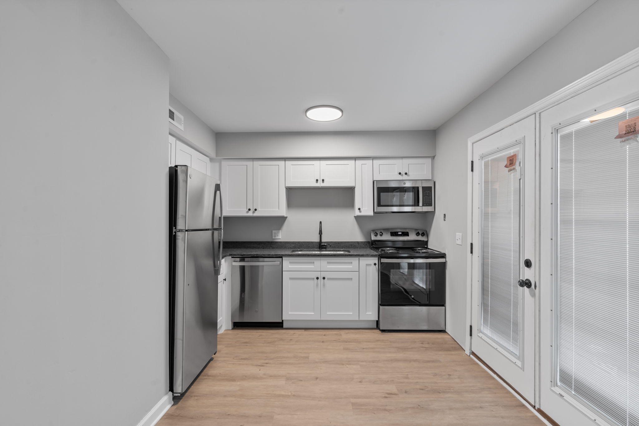 400 Gallery Lane – photo 1