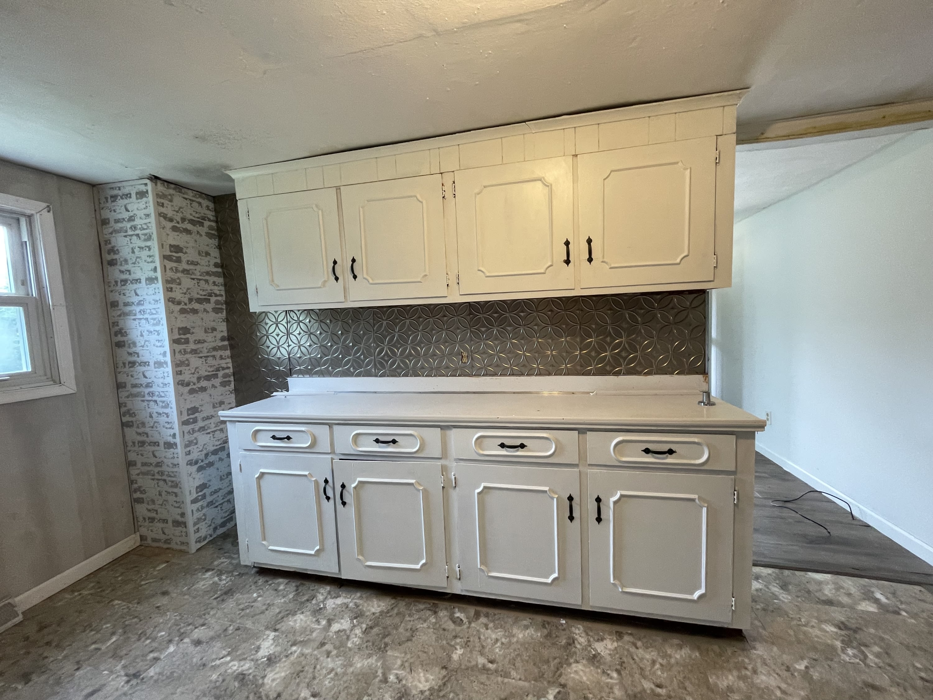 1165 Hawkins Road – photo 5