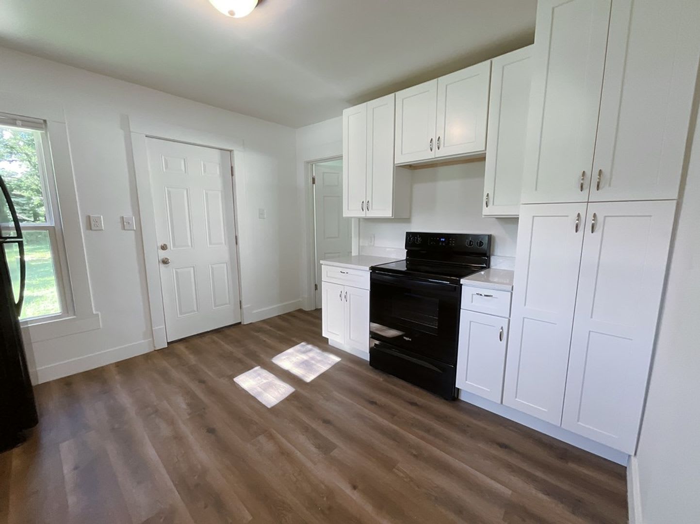 LEASING – photo 5