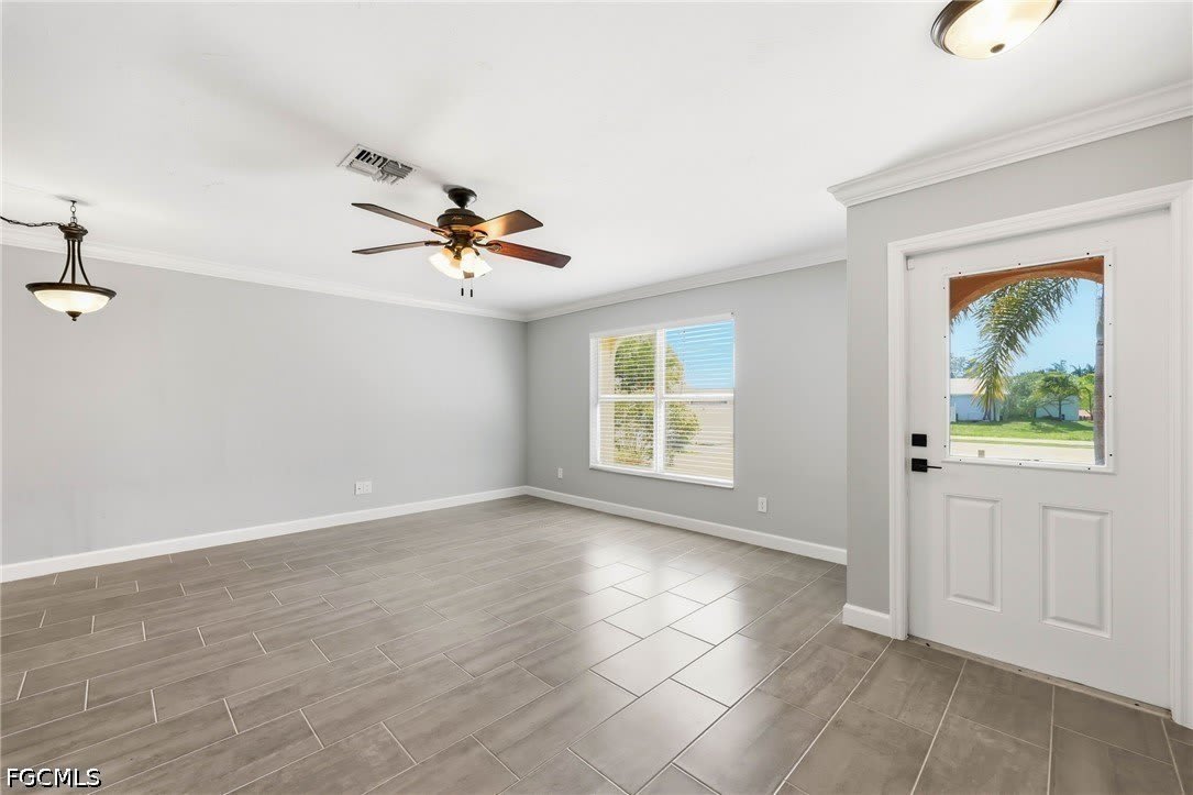 4346 Santa Barbara Boulevard – photo 5