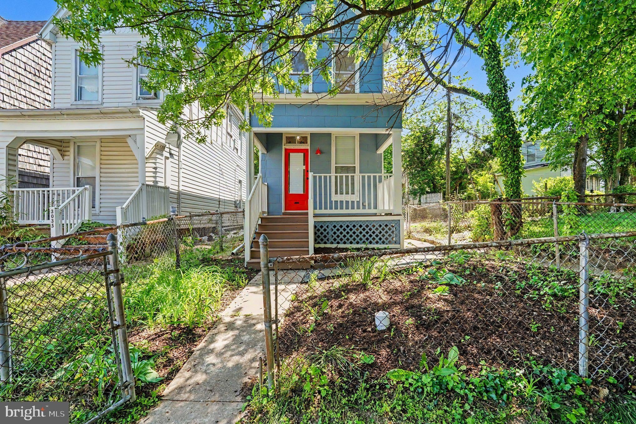 3033 Barclay Street – photo 1