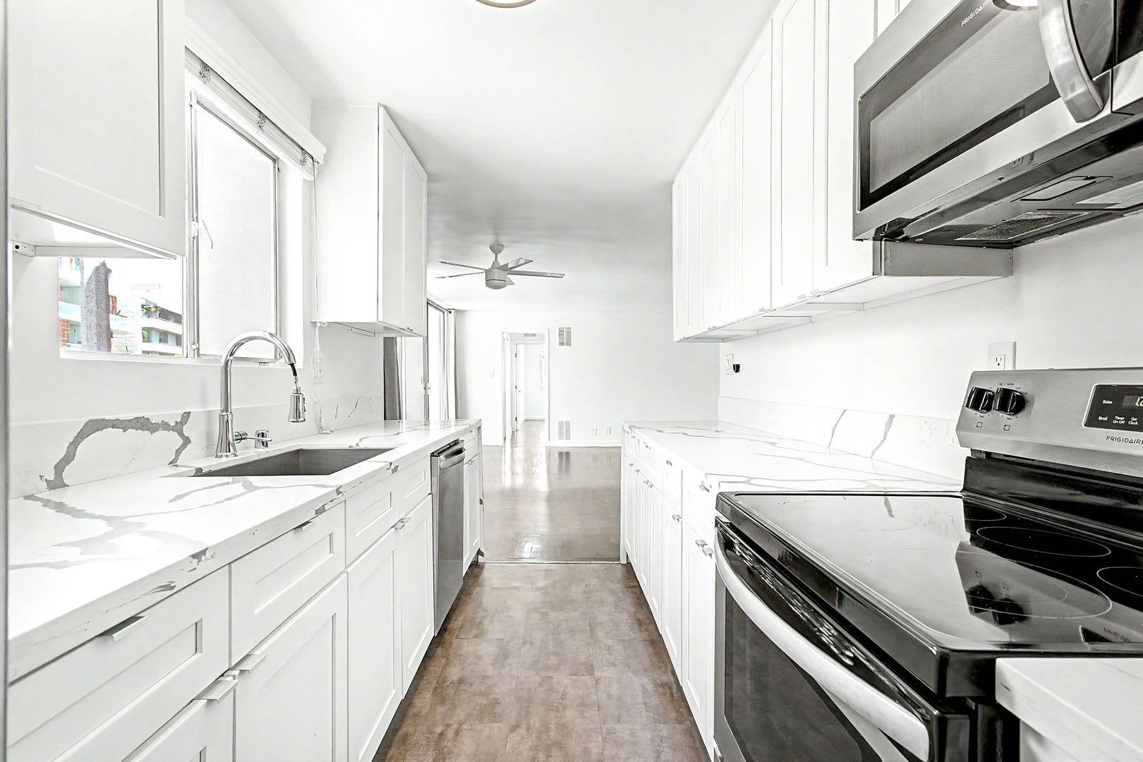 8440 Fountain Ave – photo 4