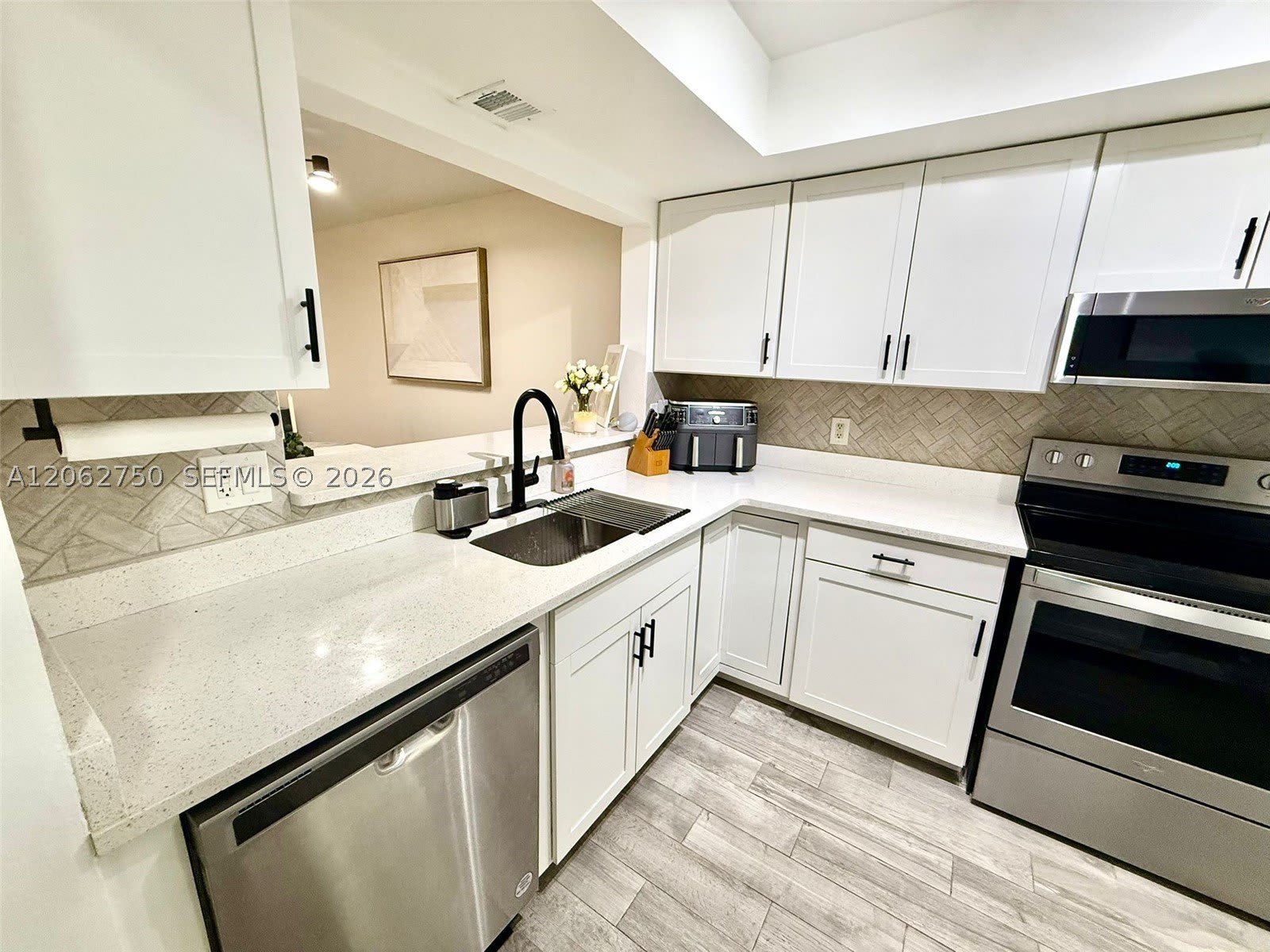 300 Promenade Dr – photo 4