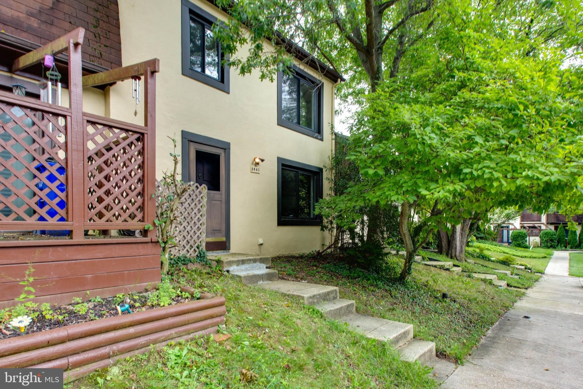 5461 ENBEREND Terrace – photo 4
