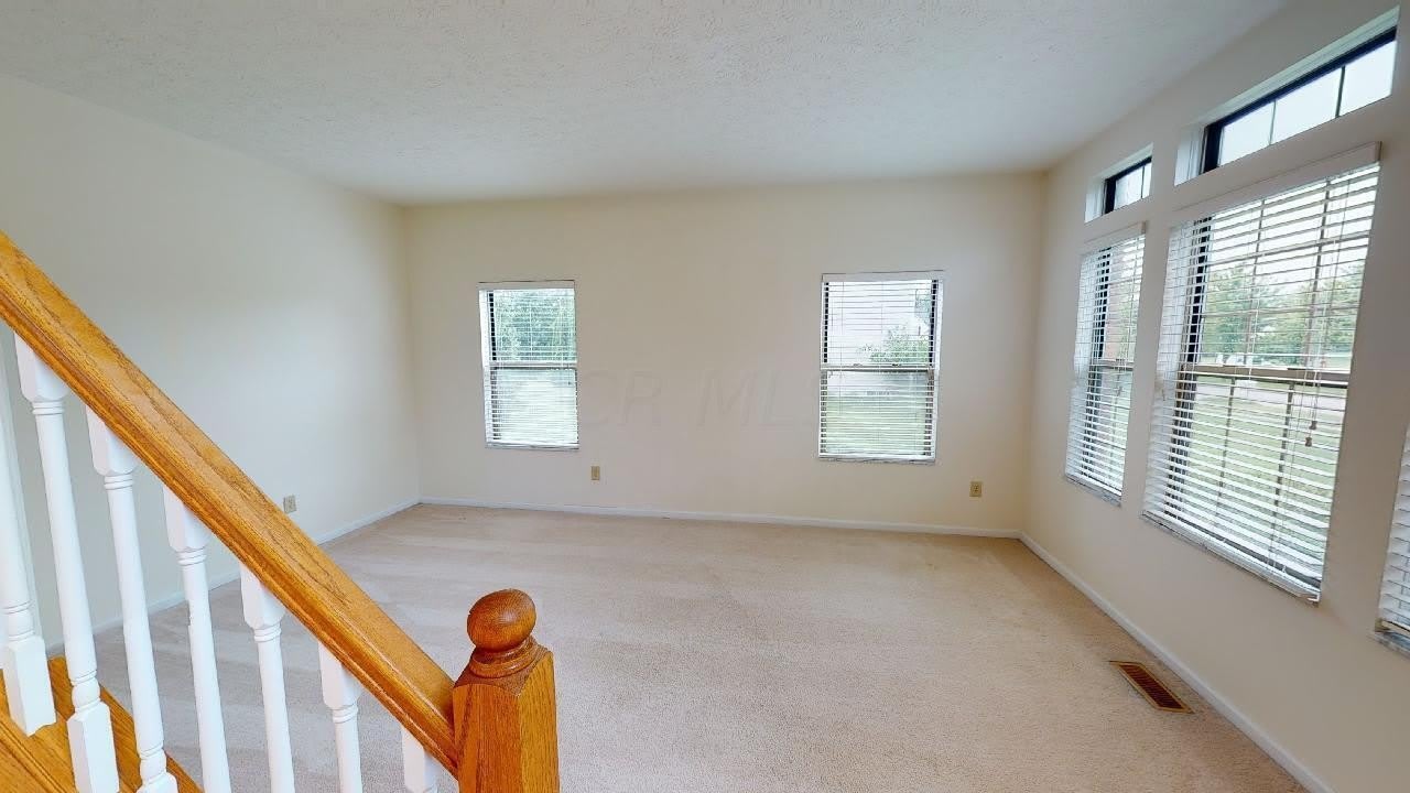 6498 Ringsend Court – photo 4