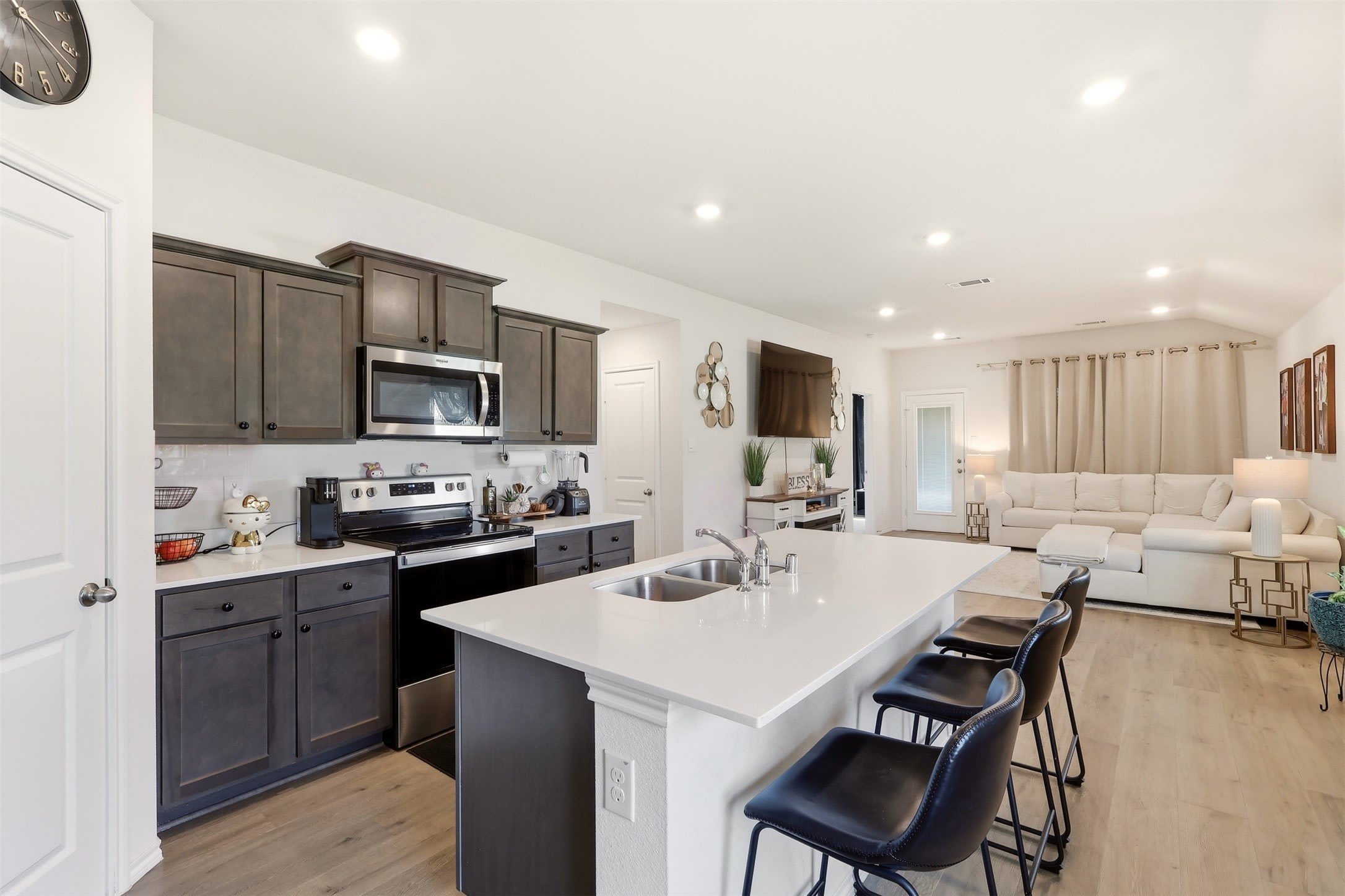 1302 Olivewood Place – photo 5