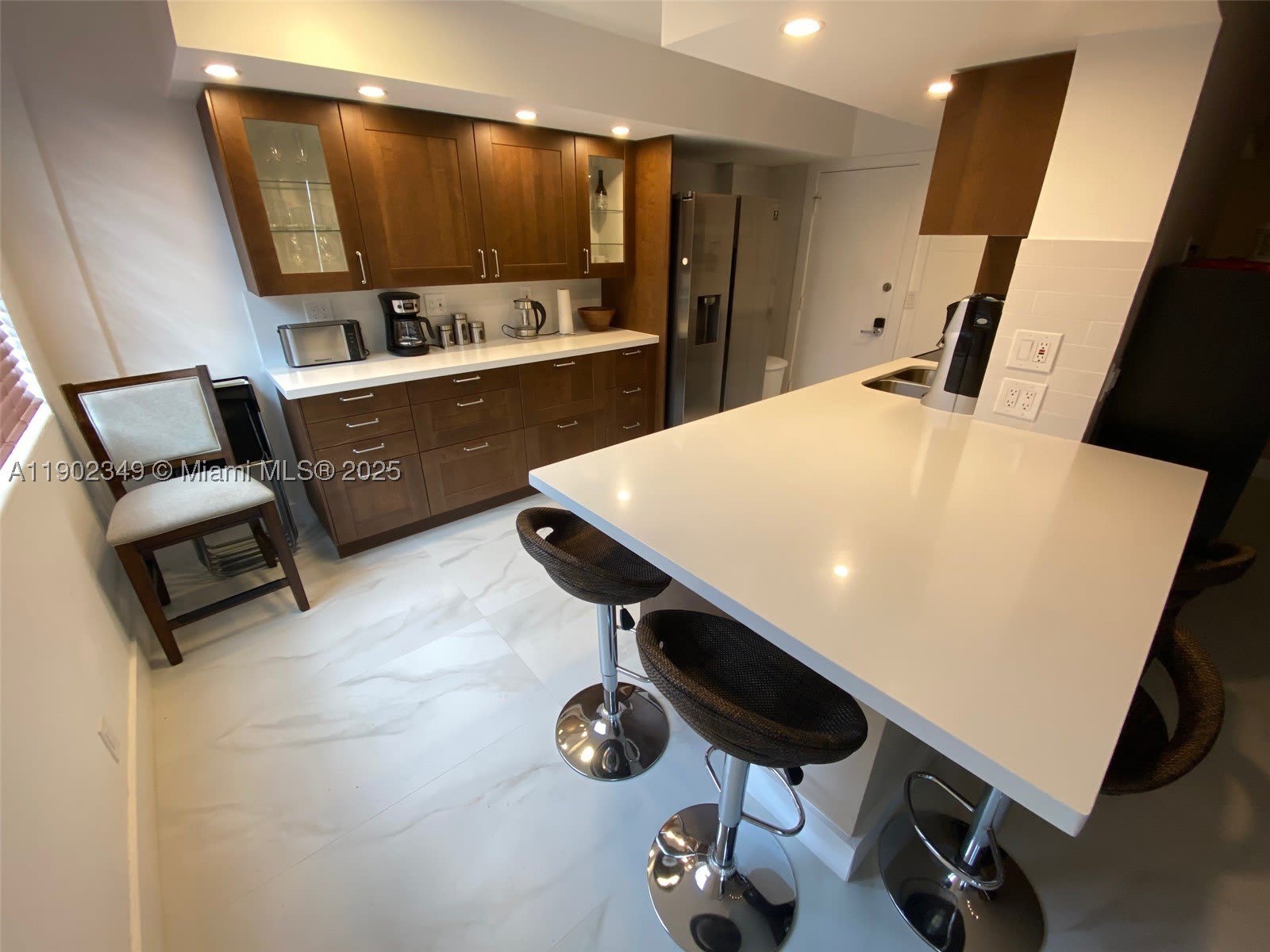 3161 S Ocean Dr – photo 3