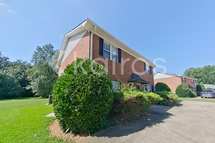 160 Deer Parkway – photo 2