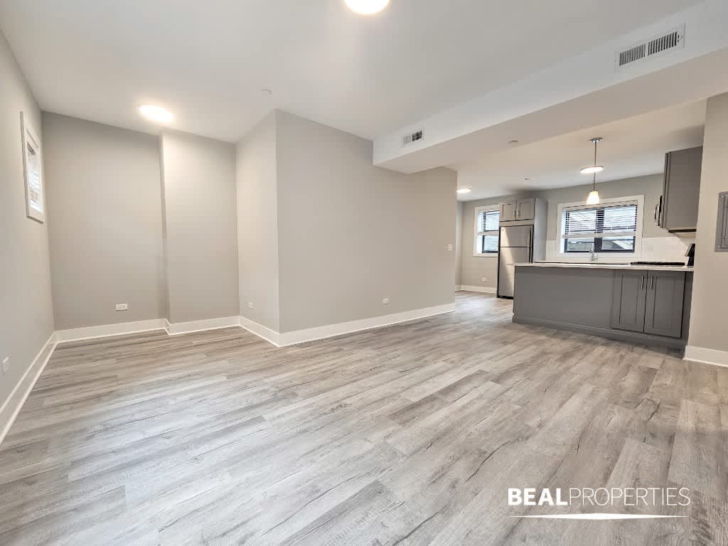 1133 Oak Ave – photo 3