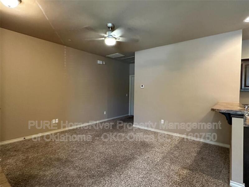 1005 SW 92nd St – photo 3