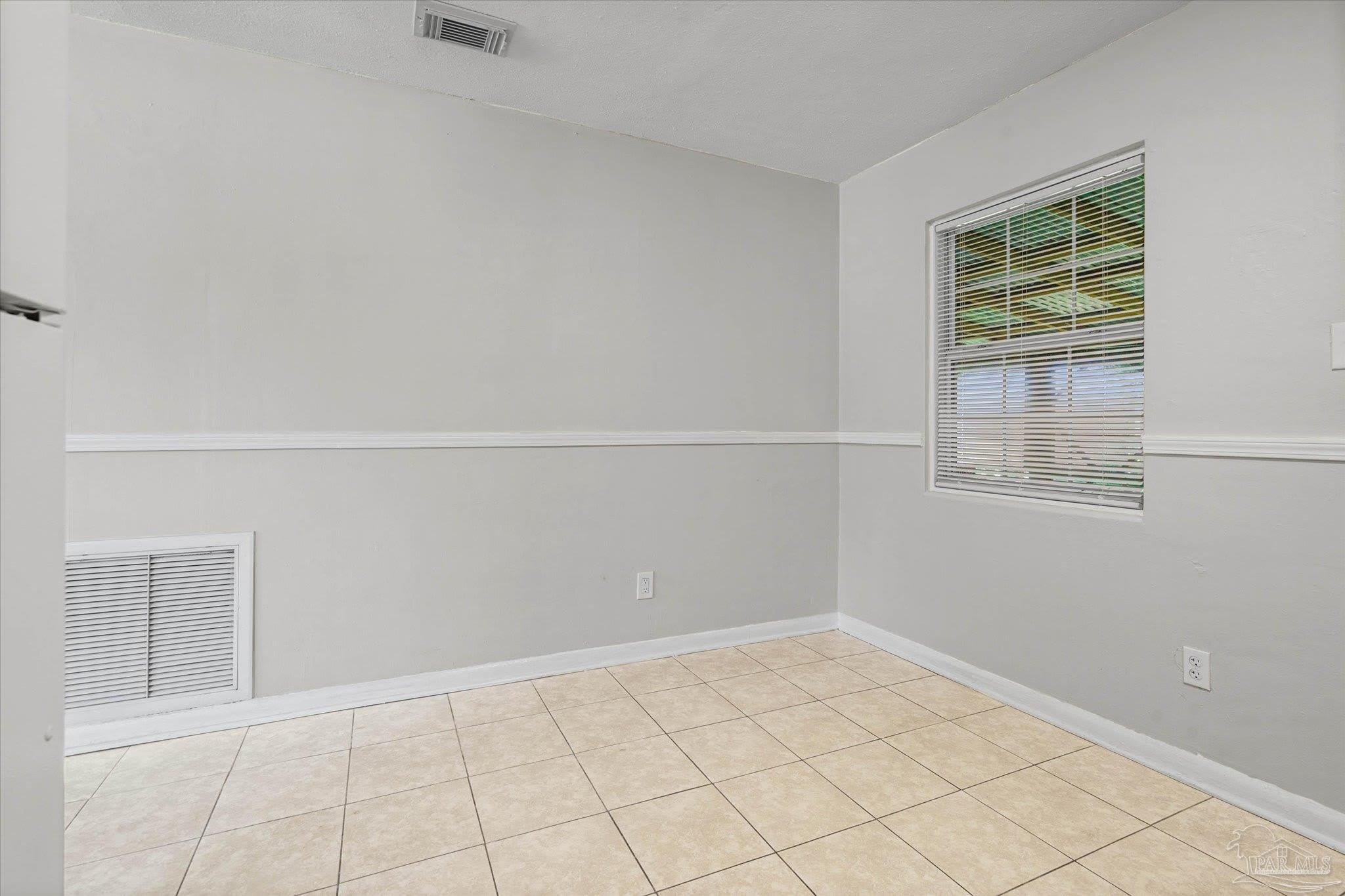 835 S Madison Dr – photo 5