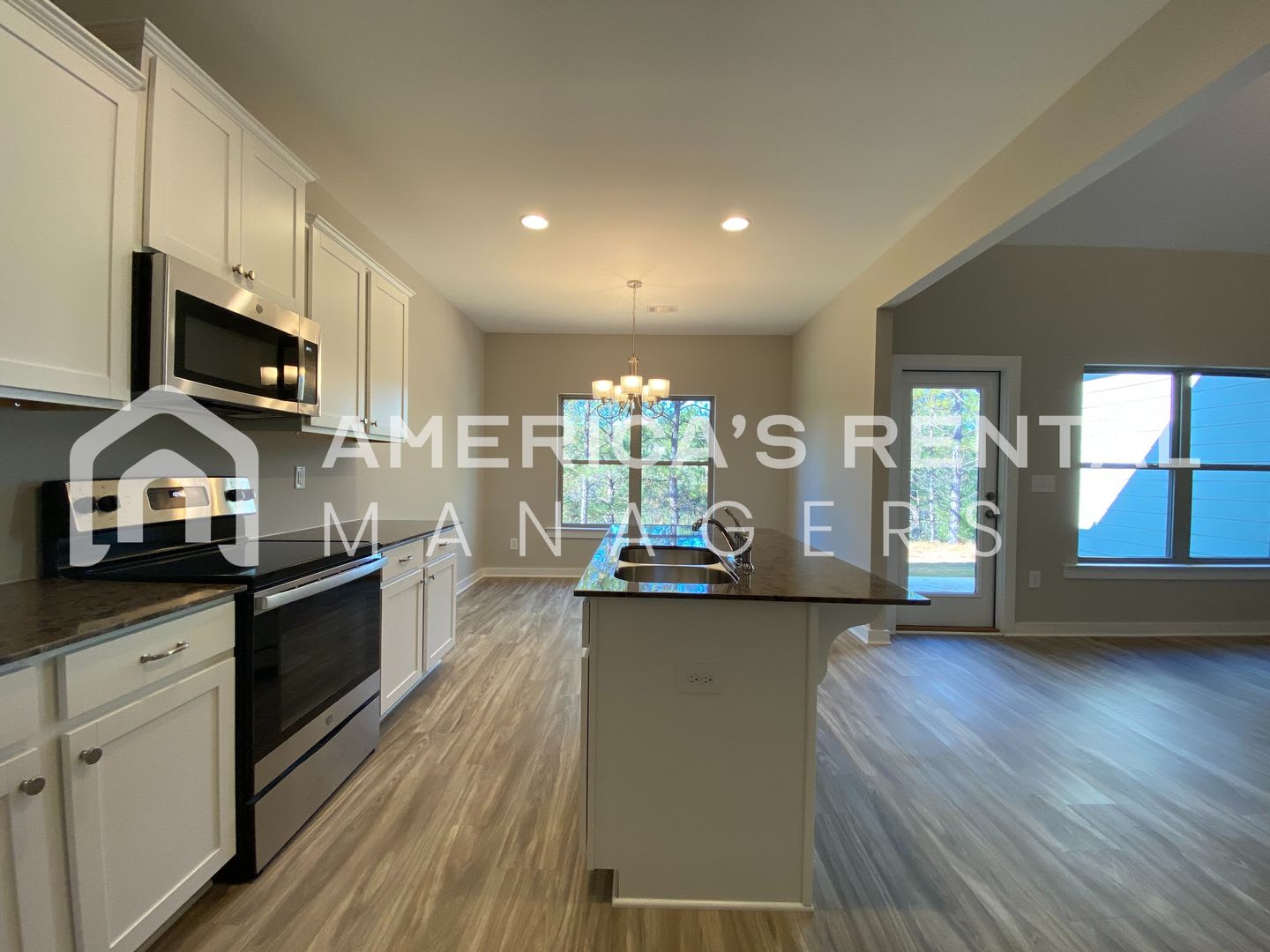 Home for Rent in Brookwood, AL! Available to View Now! – photo 5