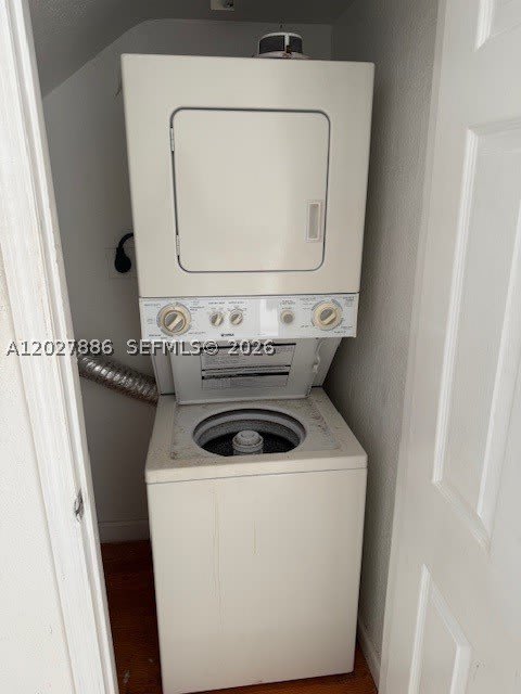 215 NW 84th St – photo 4