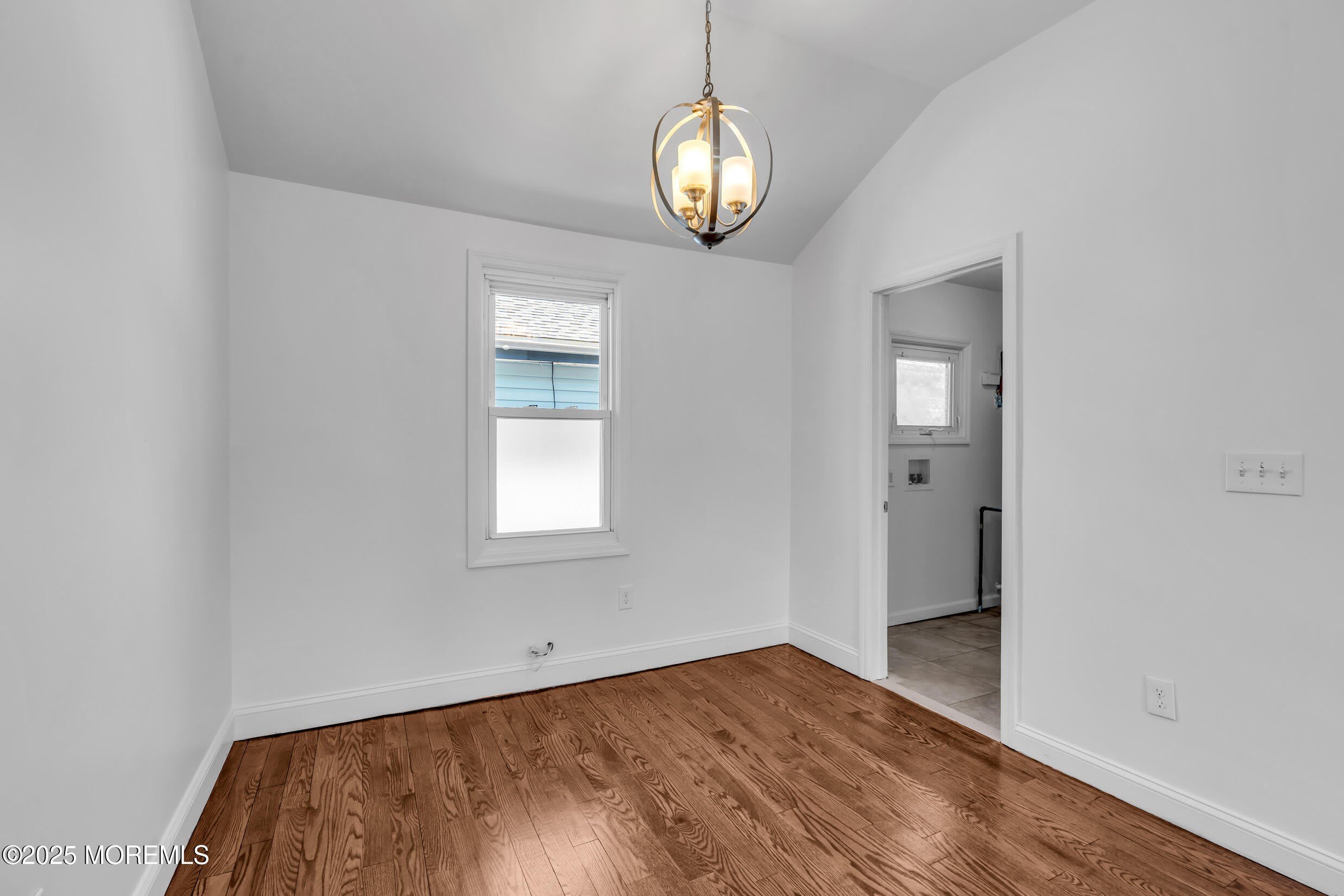 351 Hulse Avenue – photo 5