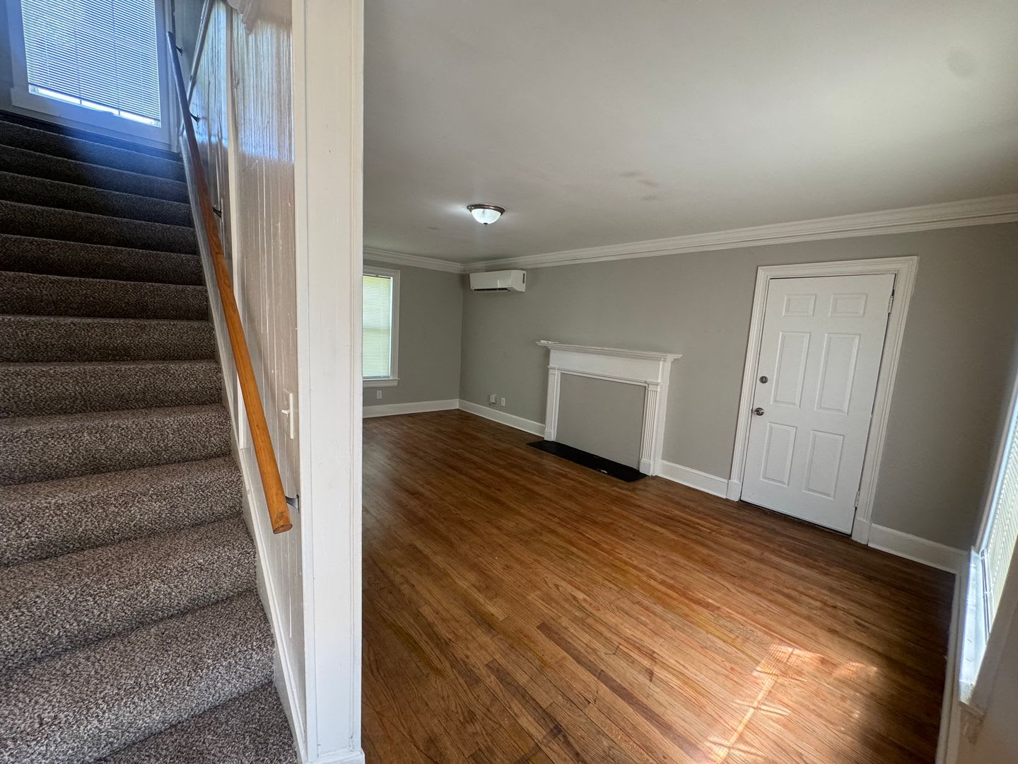 Narrow Lane Home – photo 4